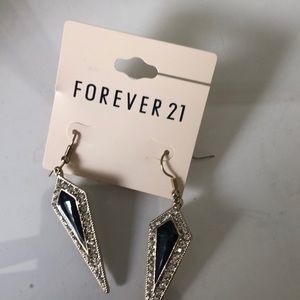 Spike dangle earrings
